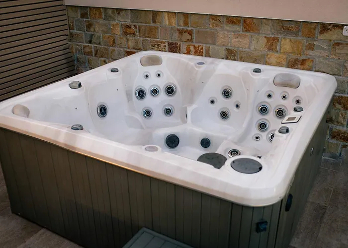 Royal View Guest house *